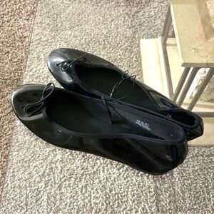 Brand new H&M Elegant Black Ballet Flats
